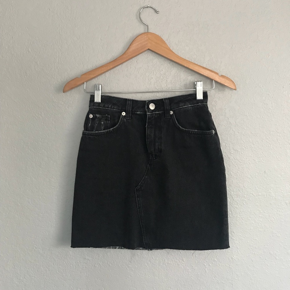 High-waist jeans cut-off mini skirt